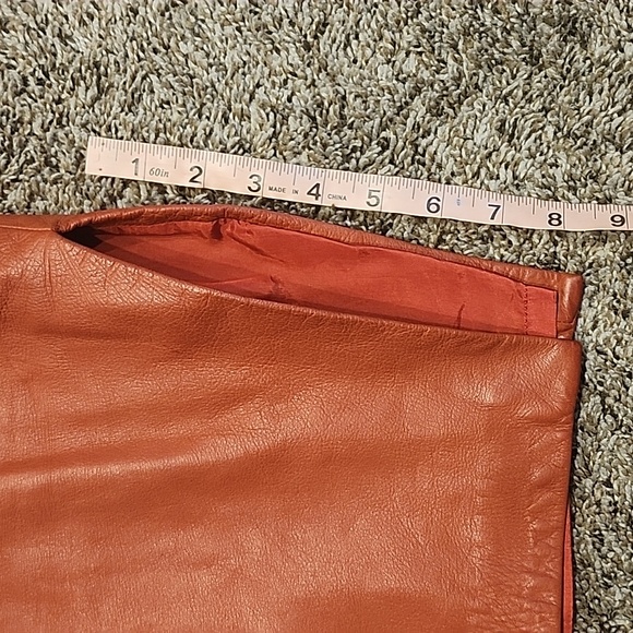 Leather skirt - Picture 4 of 9